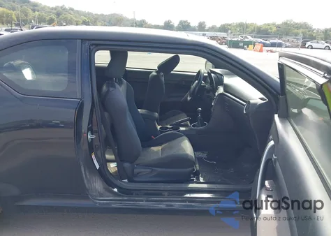 2014 Scion Tc z USA, uszkodzony, nr VIN JTKJF5C75E3082413